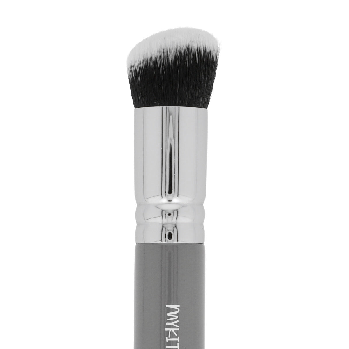 0.7 My Flawless Foundation Angled 2