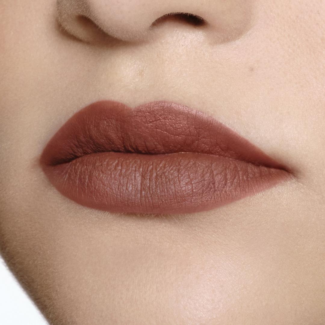 Matte Brat - Long Lasting Lip Crayon Death by Mocha 1