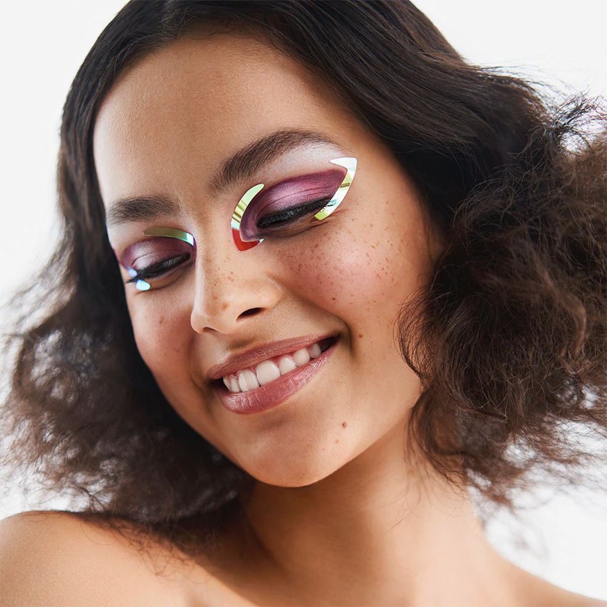 Eye Hugs Dazzle / Face Lace by Phyllis Cohen 3