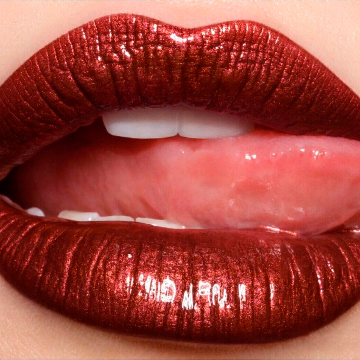 Metal Lip Gloss Evoke 1
