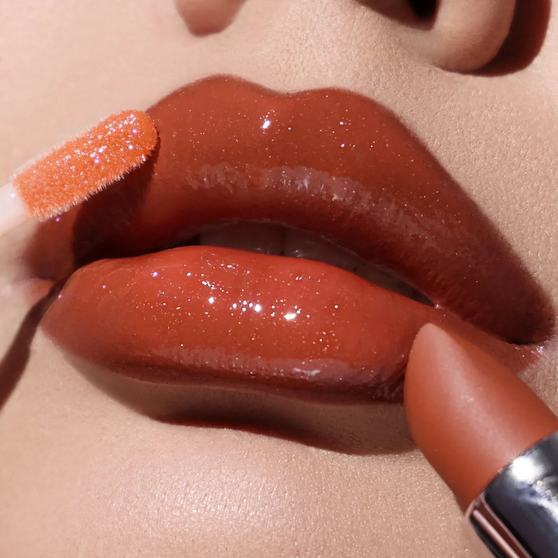 Scooby-Doo x Glamlite Velma Lip Kit 1