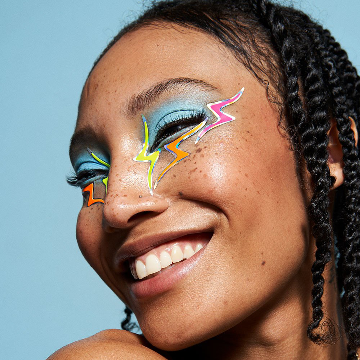 Ultra Voltage / Face Lace by Phyllis Cohen 3