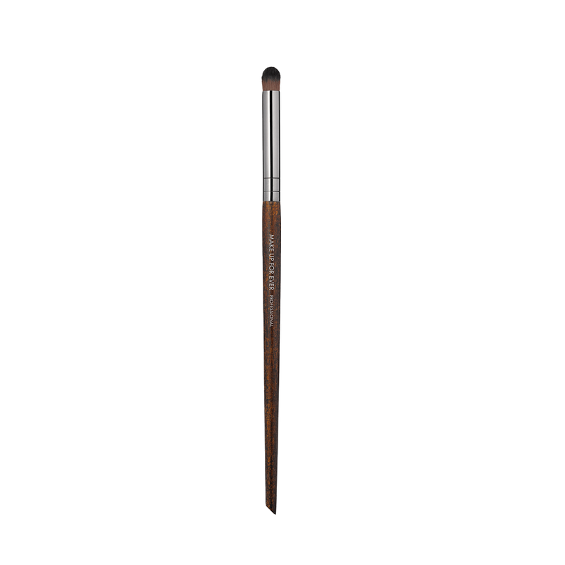 Precision Blender Brush 216 Medium 1