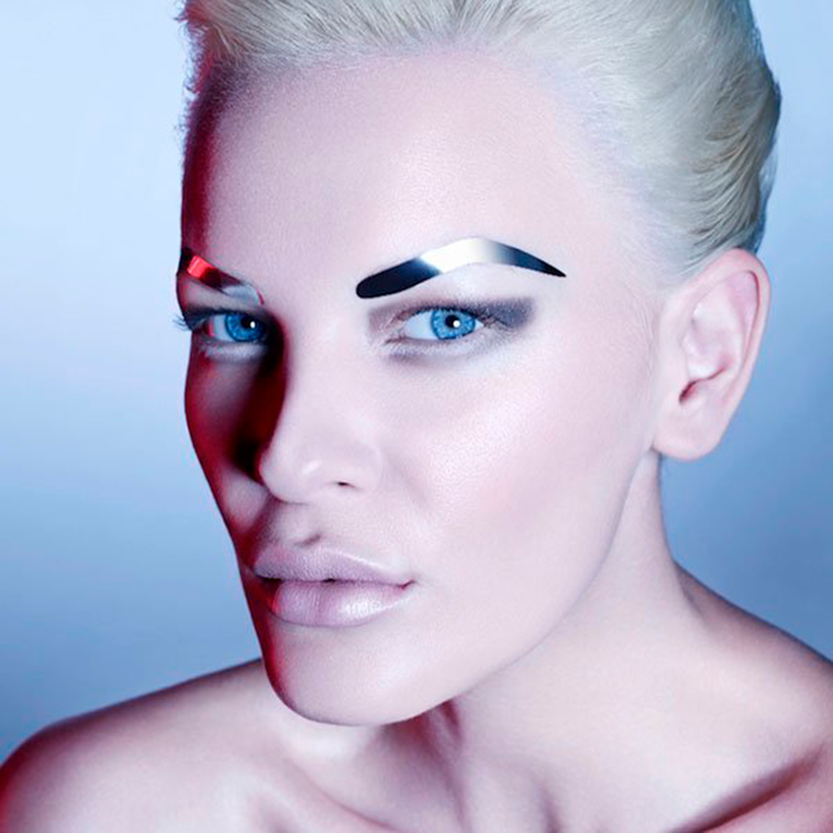Brows Mirror Chrome / Face Lace by Phyllis Cohen 3