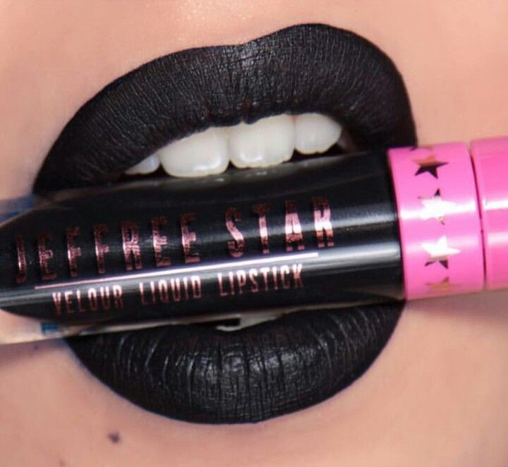 Velour Liquid Lipstick Weirdo 1