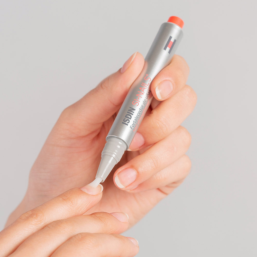 Isdin Si-Nails Fortalecedor de Uñas 2