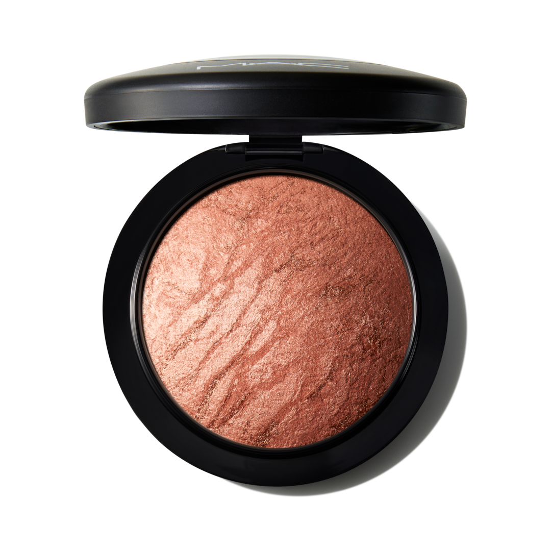 Cheeky Bronze Iluminador Mineralize Skinfinish 3
