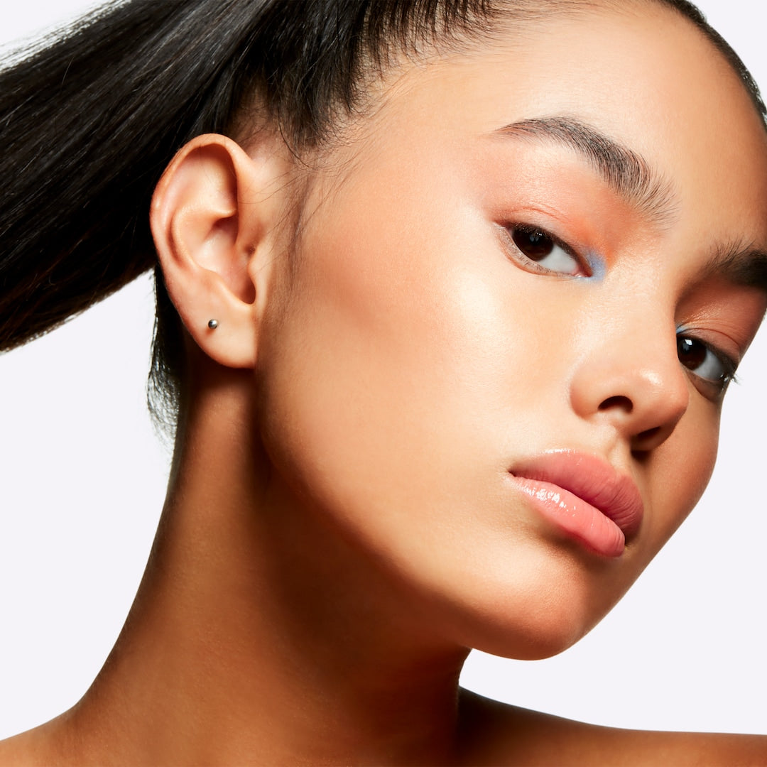 Cheeky Bronze Iluminador Mineralize Skinfinish 9