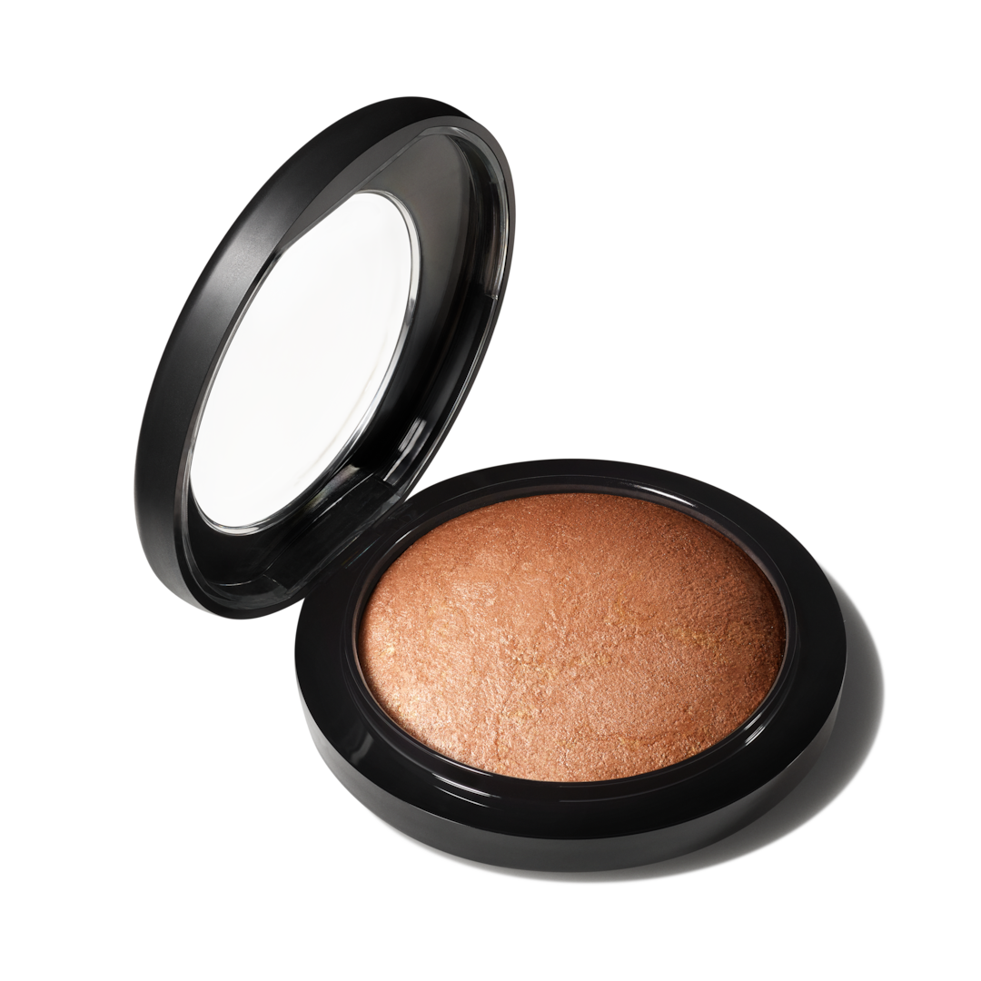 Global Glow Iluminador Mineralize Skinfinish 4