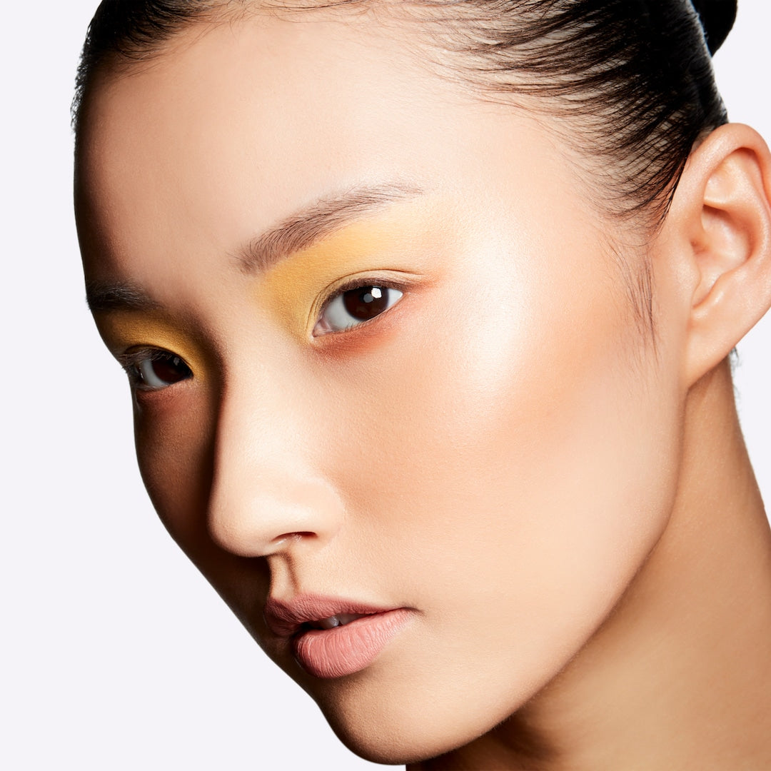Global Glow Iluminador Mineralize Skinfinish 7