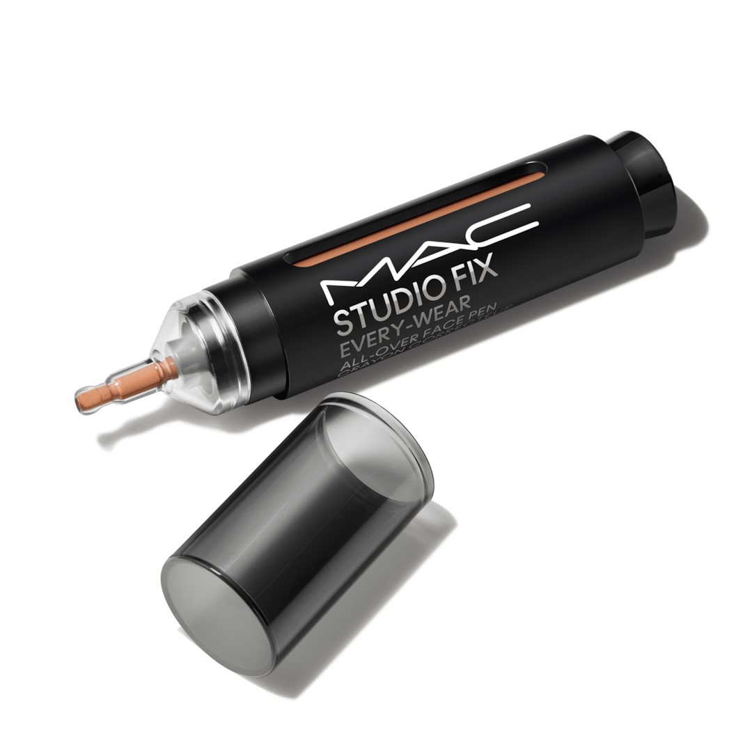 NW35 Fix Every-Wear All-Over Face Pen 1