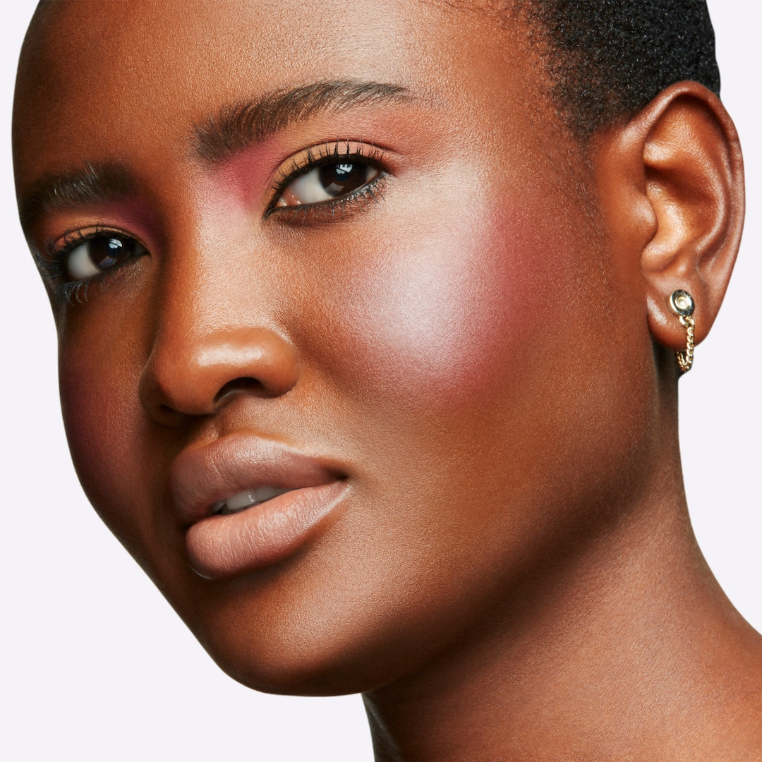 Rosy Does It Glow Play Blush MAC 6