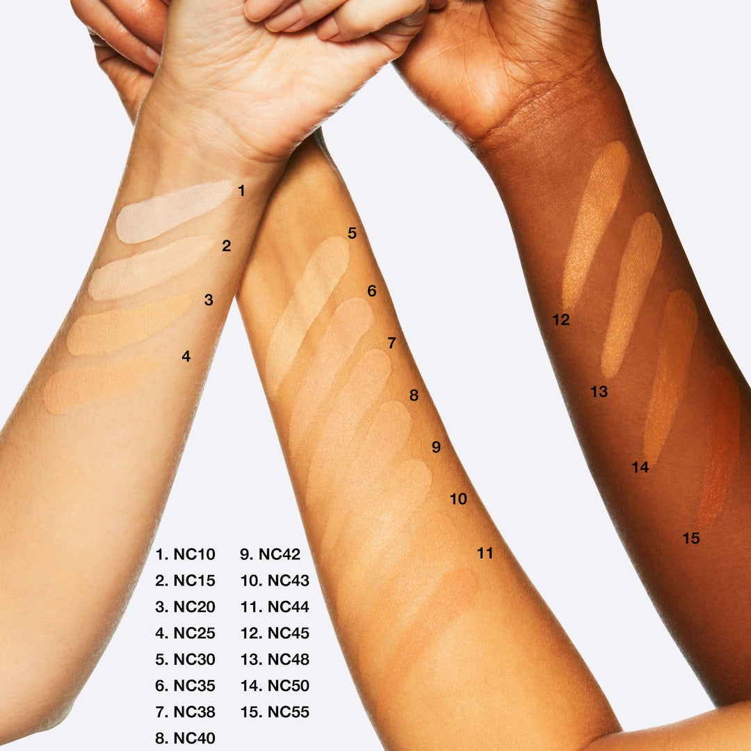 NC30 Studio Fix 24-Hour Smooth Wear Concealer 4